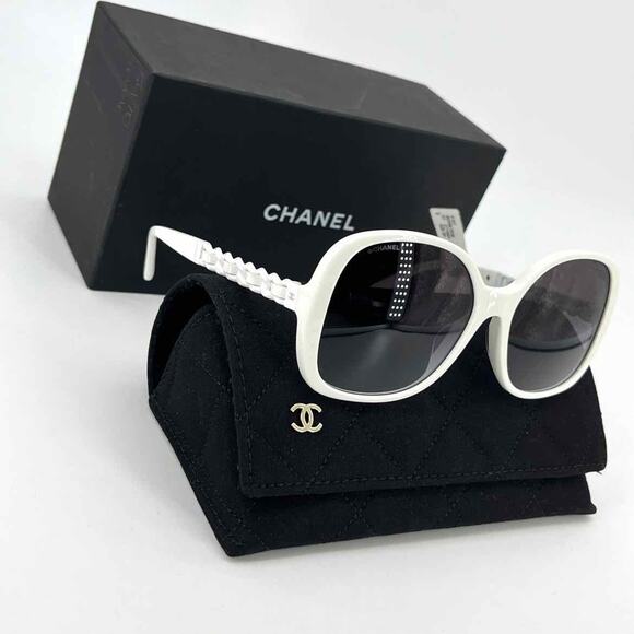 Chanel Luxury - Sunglasses - Picture 1 of 7